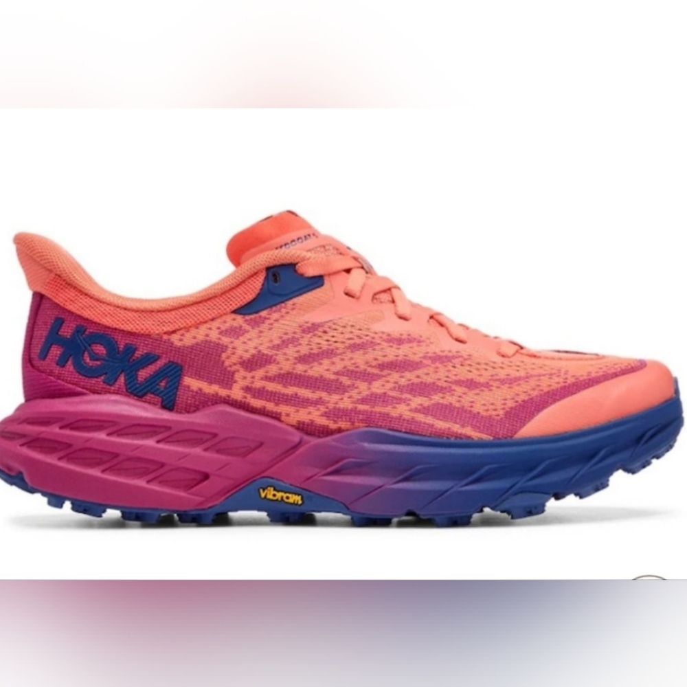 HOKA speedgoat 5s shoes